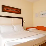 Hotel City Hotel 3*