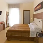 Hotel City 3*