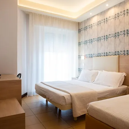 Hotel City 3*