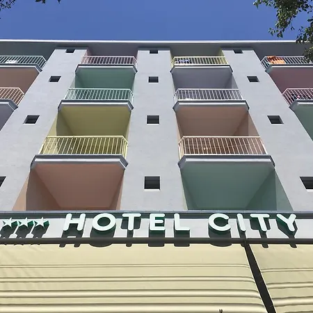 Hotel City Римини