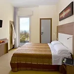 מלון Hotel City רימיני