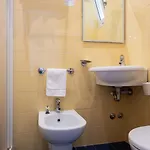 Hotel City 3* רימיני