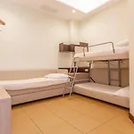 מלון Hotel City